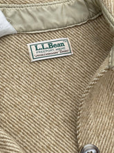 Load image into Gallery viewer, LL Bean Vintage Shirt Jacket (unlined) S/M
