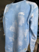 Load image into Gallery viewer, Roots Cloud Crew neck Sweater S NWT
