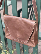 Load image into Gallery viewer, Matt &amp; Nat Vintage Handbag
