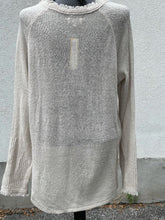 Load image into Gallery viewer, Lucky Brand Knit Sweater L
