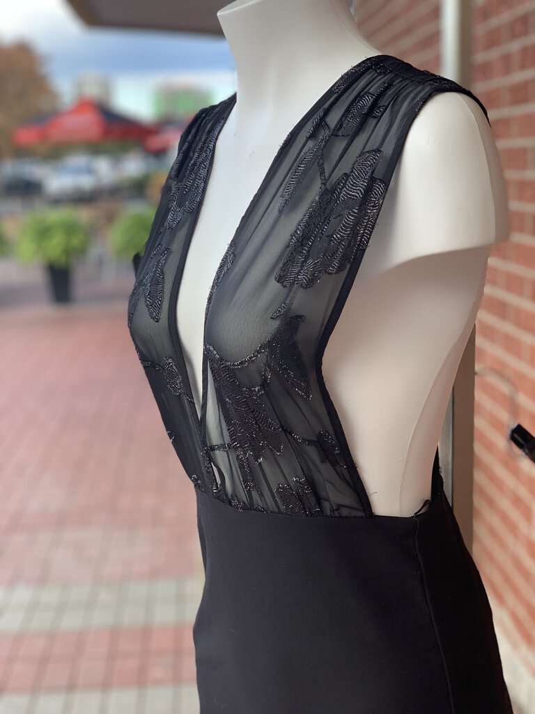 Dynamite RSVP Collection dress NWT M Rikochet Resale Online Dynamite RSVP Collection dress NWT M Rikochet Resale Online