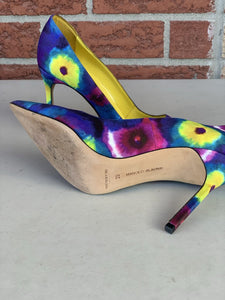 Manolo Blahnik tie dye heels 39