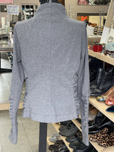 Load image into Gallery viewer, Lululemon Sweater S/M
