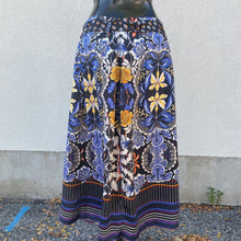 Load image into Gallery viewer, Loft Ann Taylor Skirt 10
