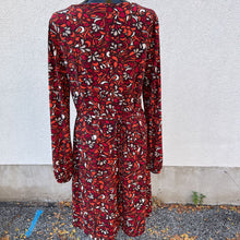 Load image into Gallery viewer, Maddison Dress L
