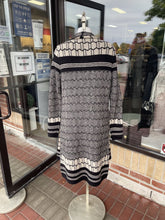 Load image into Gallery viewer, BCBG Max Azria long open cardi M
