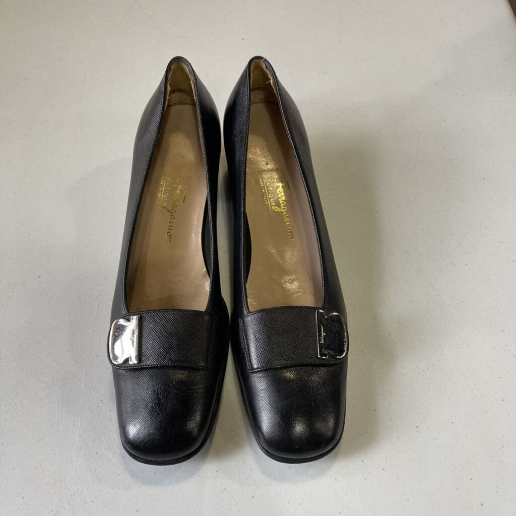 Salvatore Ferragamo Vintage Heels 9.5