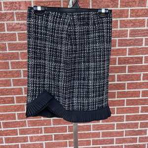 White House Black Market tweed skirt 0