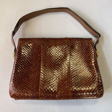 Load image into Gallery viewer, Vintage Handbag

