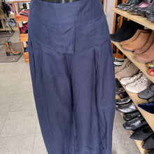 Load image into Gallery viewer, Linen Pants NWT XL
