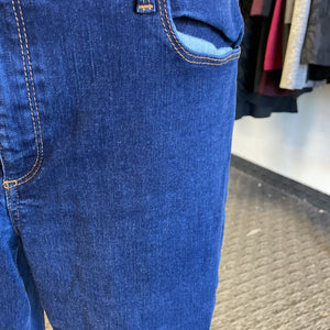 Gap true skinny jeans 33