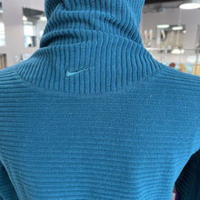 Load image into Gallery viewer, Nike Sportswear Top Long sleeve S
