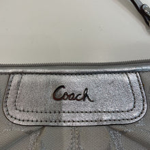 Load image into Gallery viewer, Coach wristlet *As Is-small mark
