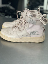 Load image into Gallery viewer, Nike SF AF1 Sneakers 5.5Y
