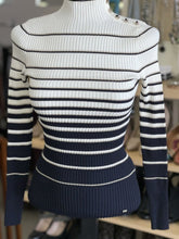 Load image into Gallery viewer, Ted baker Top long sleeve Knit 1/S
