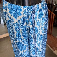 Load image into Gallery viewer, Plenty by Tracy Reese flowy pants S NWT
