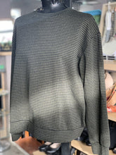 Load image into Gallery viewer, Lou &amp; Grey Sweater M
