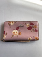 Load image into Gallery viewer, Coach Floral Wallet/Wristlet
