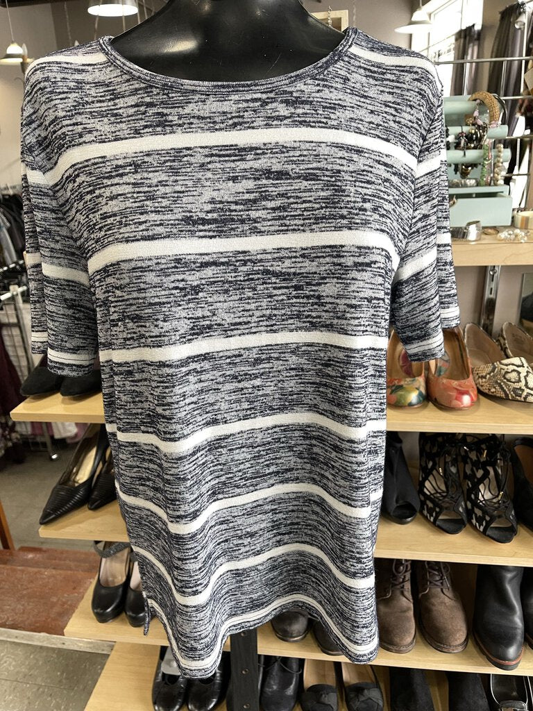 Banana Republic striped luxespun top short sleeve M