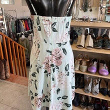 Load image into Gallery viewer, Dynamite floral dress NWT M
