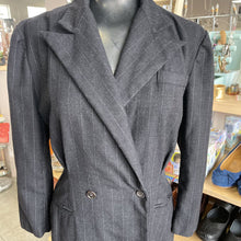 Load image into Gallery viewer, Ralph Lauren Vintage Wool Blazer 8
