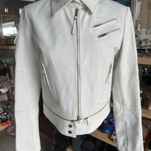 Load image into Gallery viewer, Oxyho Leather Jacket M
