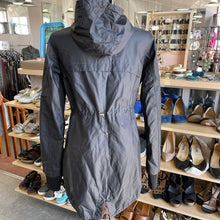 Load image into Gallery viewer, Mondetta Spring Jacket S
