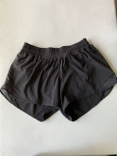 Load image into Gallery viewer, Lululemon Shorts 8
