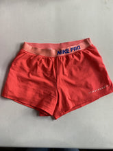 Load image into Gallery viewer, Nike Sportswear Lined shorts M
