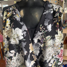 Load image into Gallery viewer, Dex Floral Top 1X
