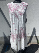 Load image into Gallery viewer, Tadashi Shoji dress 12 NWT
