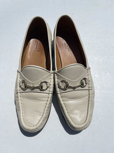 Gucci loafers 37.5 (as is, refer to pics)