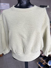 Load image into Gallery viewer, Lululemon textured crewneck NWT 4
