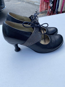 John Fluevog shoes 9.5