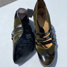Load image into Gallery viewer, John Fluevog shoes 9.5
