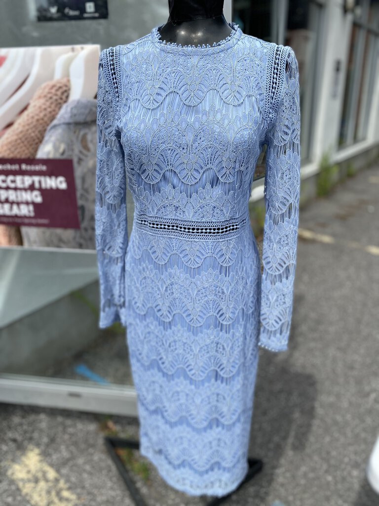 love by design lace dress Love By Design Lace Long Sleeve Midi Dress In Navy