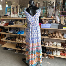 Load image into Gallery viewer, Anthropologie maxi dress NWT XS

