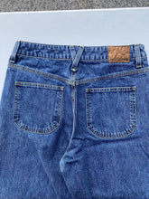 Load image into Gallery viewer, Point Sur Denim buttonfly jeans 31

