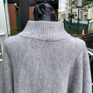 bishop + young cropped sweater S