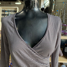 Load image into Gallery viewer, Lululemon faux wrap top 6
