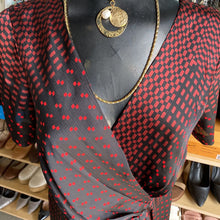 Load image into Gallery viewer, Club Monaco silk dress 10 NWT
