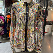 Load image into Gallery viewer, Etro paisley button up 48
