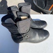 Load image into Gallery viewer, Ugg Simmens moto boots 8
