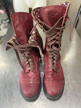 Load image into Gallery viewer, Dr. Martens Triumph 12108 boots 10
