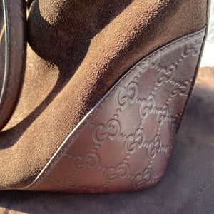 Gucci suede/leather handbag