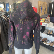 Load image into Gallery viewer, Lululemon floral scuba 10
