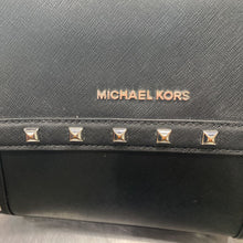 Load image into Gallery viewer, Michael Kors studded Handbag
