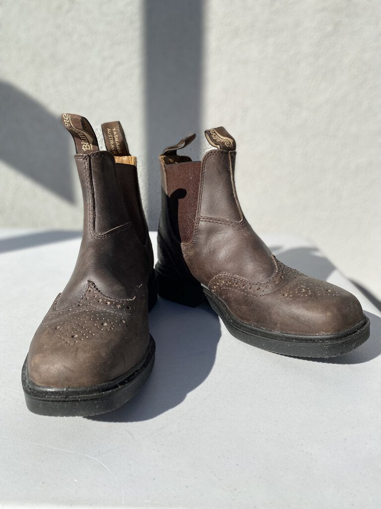 Blundstone oxford boots 4 7US Rikochet Resale Online