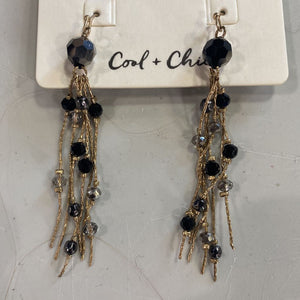 Banana Republic (outlet) chain/bead dangly earrings NWT