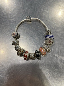 Pandora bracelet w beads